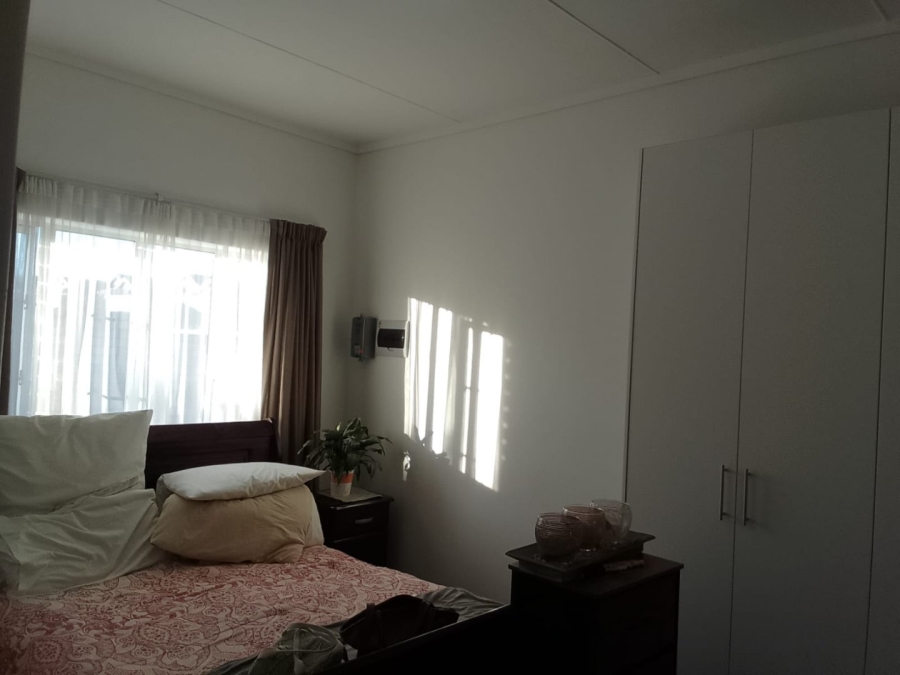 To Let 3 Bedroom Property for Rent in Mooikloof Country Estate Western Cape